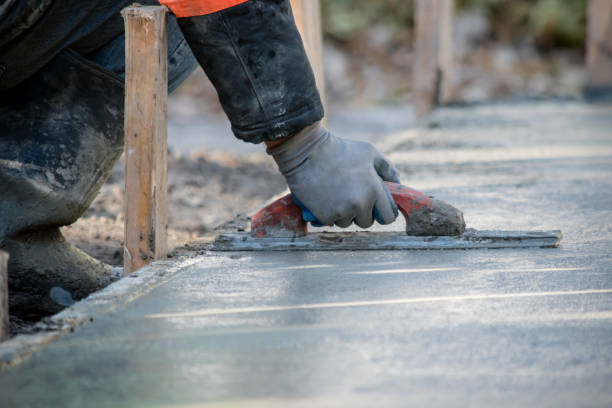Best Concrete Flooring Contractor  in Dellwood, MN