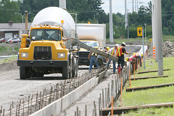 Best Residential Concrete Services  in Dellwood, MN